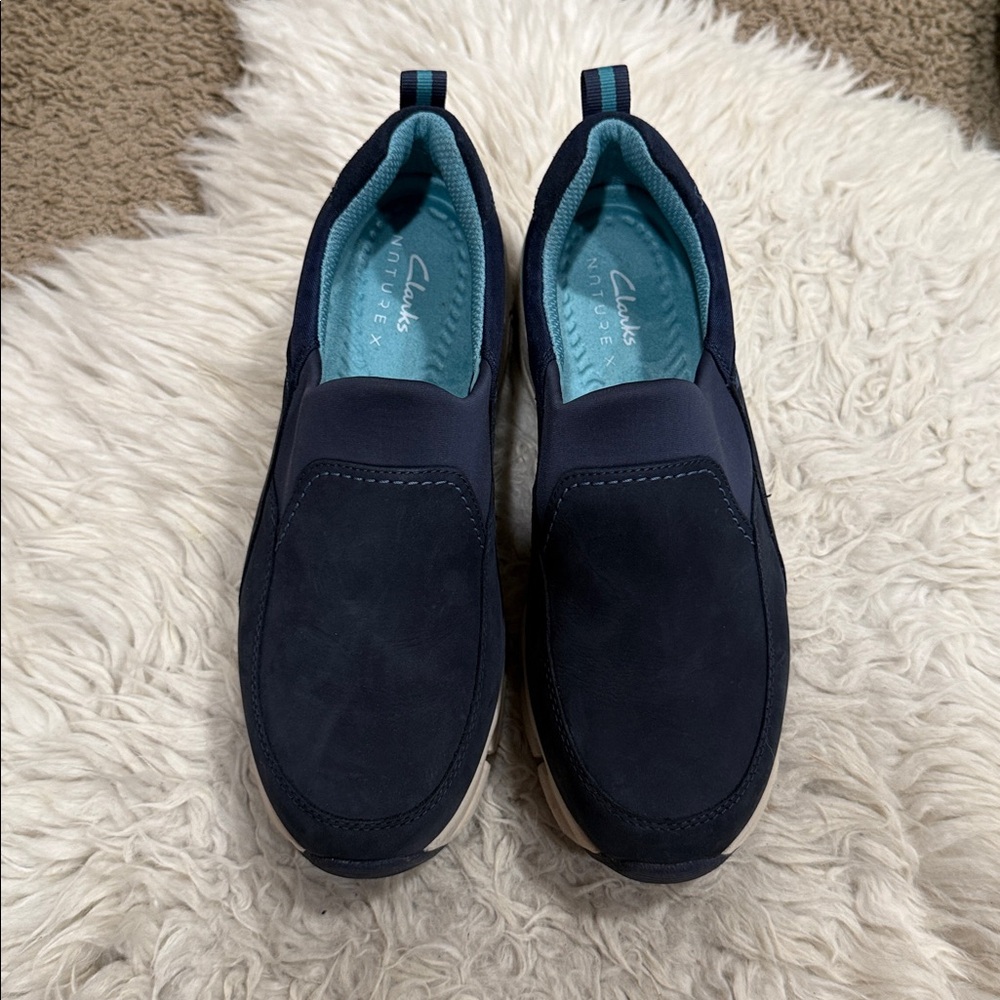 Clarks Nature X‎ Sky Waterproof navy nubuck slip-on shoes Women’s Size 7.5 Wide